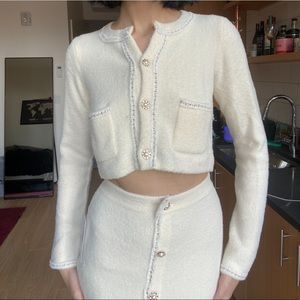 NEW PALE YELLOW PLUSH BUTTON SKIRT AND TOP SET